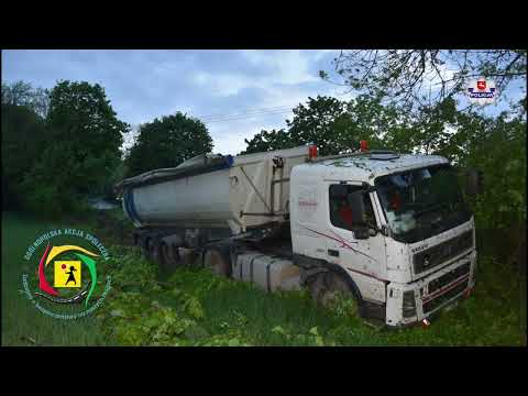 ➡️ 🇵🇱 drift z 3 promilami i dożywotni zakaz - 43-latek wylądował w rowie   !!!