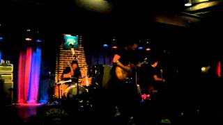 Devon Allman's Honeytribe Could Get Dangerous-St. Louis.MP4