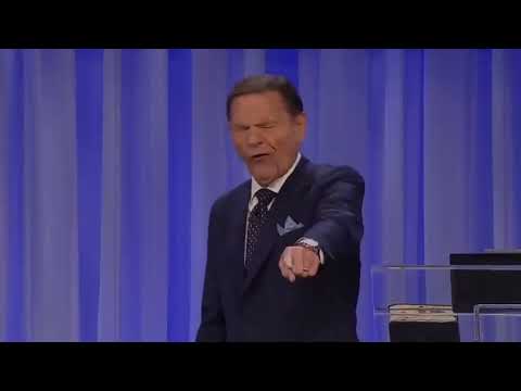 Клип на трэк "AVE" от LENA RUSH и SLAMER LIM