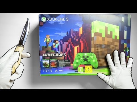 Xbox One MINECRAFT Console Unboxing (Limited Edition Bundle) + Creeper & Pig Controllers Video