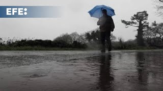 Toda España, salvo Navarra y Canarias, en aviso por fuerte temporal con Galicia en rojo