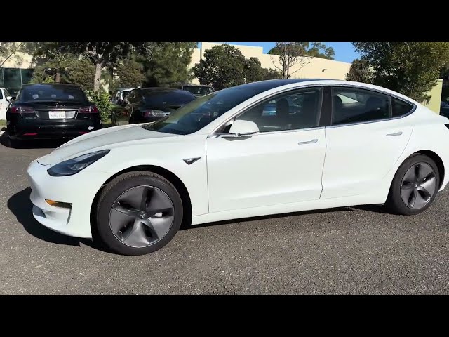 2018 TESLA MODEL 3 SEDAN AC ELECTRIC MOTOR LONG RANGE SEDAN 4D - Image 50 2018 TESLA MODEL 3 SEDAN AC ELECTRIC MOTOR LONG RANGE SEDAN 4D
