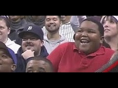 Funny sports & games videos - Detroit Pistons Dance Cam Dance Off