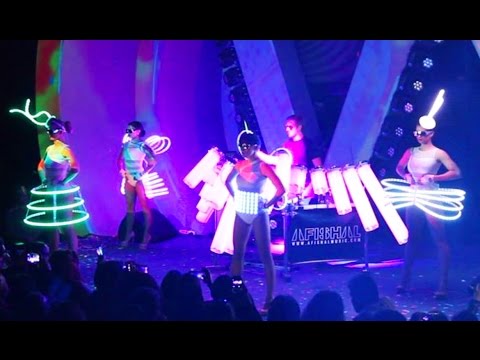 Visual DJ AFISHAL with LED Dancers in India