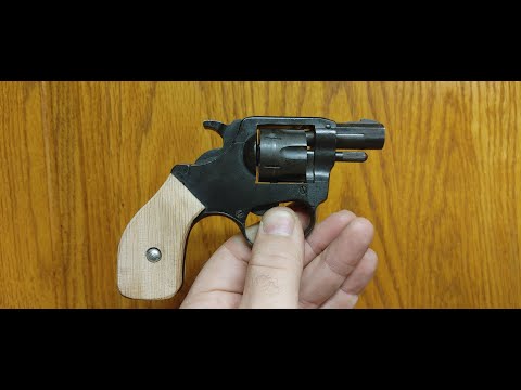Homemade Oak Grips for Revolver