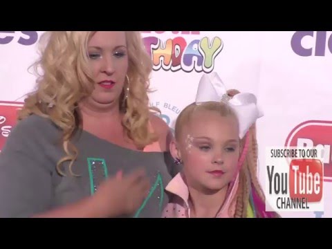 Jessalynn Siwa and JoJo Siwa arriving to Dance Moms' Jojo Siwa's 13th Birthday Celebration at Madame
