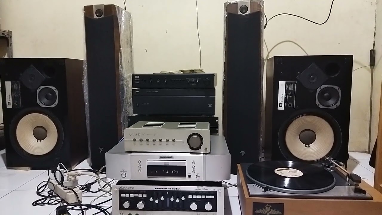 jbl L100 century marantz 1150D Cd marantz SA7003