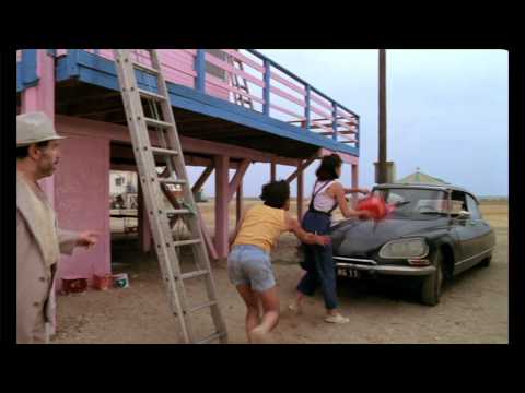 download lagu mp3 mp4 Betty Blue Watch Online, download lagu Betty Blue Watch Online gratis, unduh video klip Betty Blue Watch Online