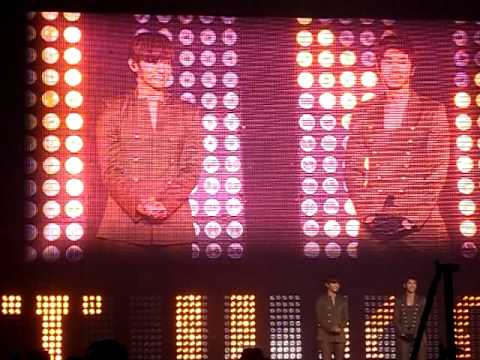 110611 TVXQ! speaking in french (introduction)
