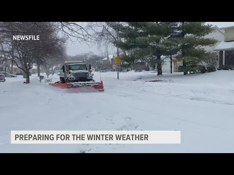 West Des Moines prepares for New Year's Day snowstorm