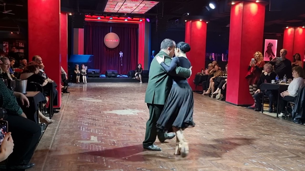Hernan Alvarez Prieto y Natalia Hills 1/4 Milonga Malena