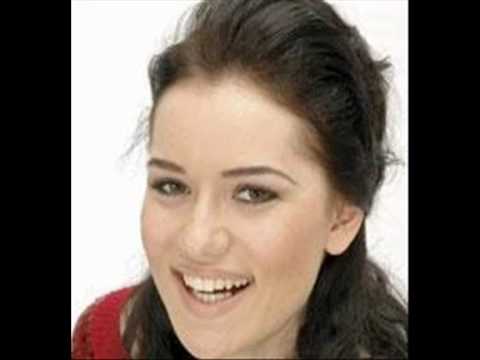 FAHRIYE _Evcen music by carlos baute and marta sanches