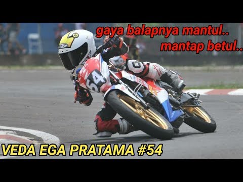 VEDA EGA PRATAMA tampil memukau, juara kelas 150cc ecu standar sonic