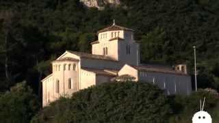 preview picture of video 'Riviera del Conero Tv - Chiesa Santa Maria di Portonovo'