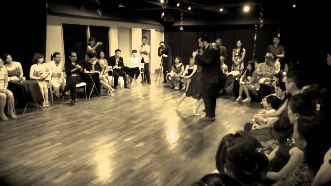 Cristian Sierra y Amy Chen 08302014 BW 01