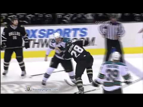 Mike Moore vs Mark Fistric Nov 18, 2010