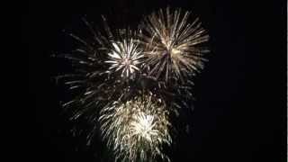 preview picture of video '2010 NYE Fireworks Celebrations @ Gosford Waterfront NSW Australia'