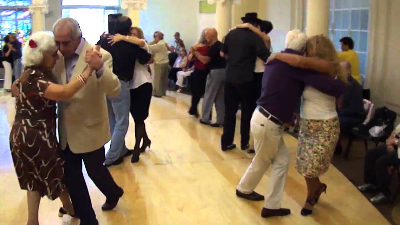Julio Duplaa invita a Bailongo de los Domingos