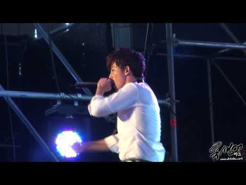 130517 2PM is Back with Genie_Hands Up (taec yeon focus)