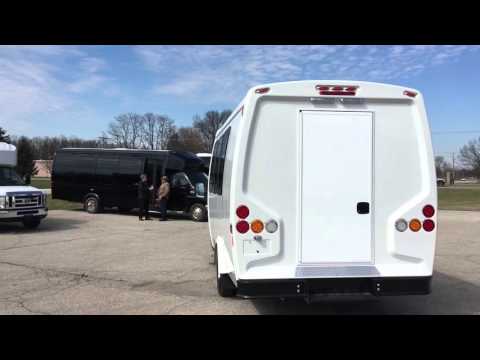 Ameritrans 14P+RL/OH Premium Shuttle Bus- 7175