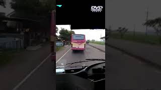 Download lagu Bus Sari gede kejar kejaran dengan bus sari giri mp3 Download lagu Bus Sari gede kejar kejaran dengan bus sari giri mp3