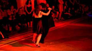 Federico Naveira y Ines Muzzopappa @ Belgrade Tango Encuentro 2010 (2/4)