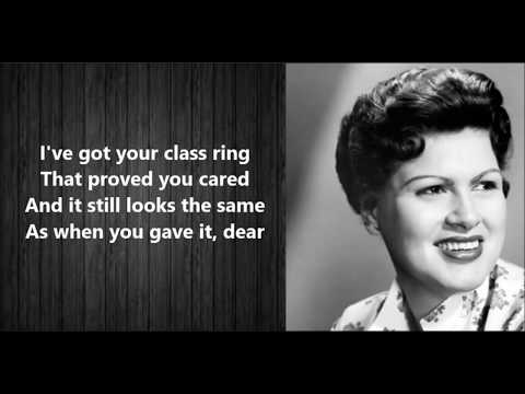 She's Got You Pasty Cline with Lyrics.