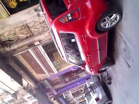 حملة لصاقات ميلاد الحرية في سوق الحريقة في دمشق