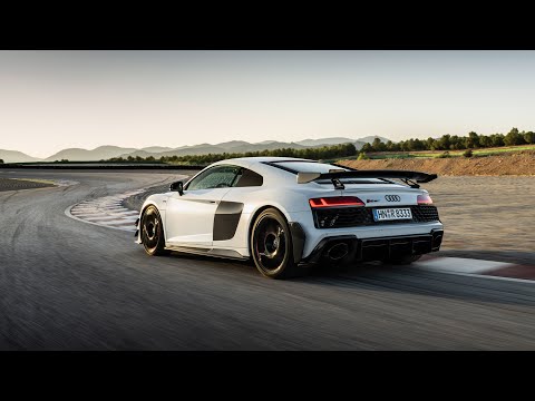 THIS IS THE NEW 2022 AUDI R8 GT RWD DRIVING ON TRACK!
