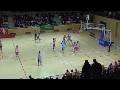 El Club Bàsquet Vic guanya al Palmer Mallorca i és líder en solitari de la Lliga EBA