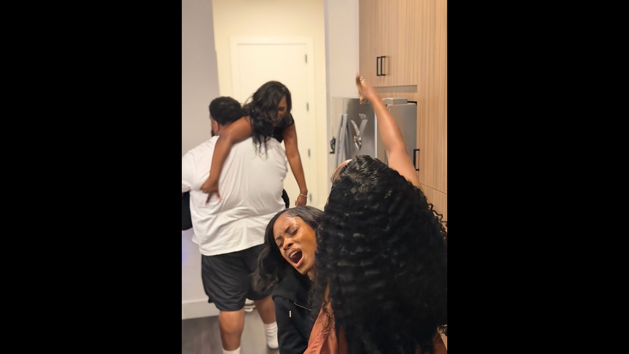 When J Diva feeds Tenant Boo a 2-piece and a biscuit for kissin’ on Rafi!