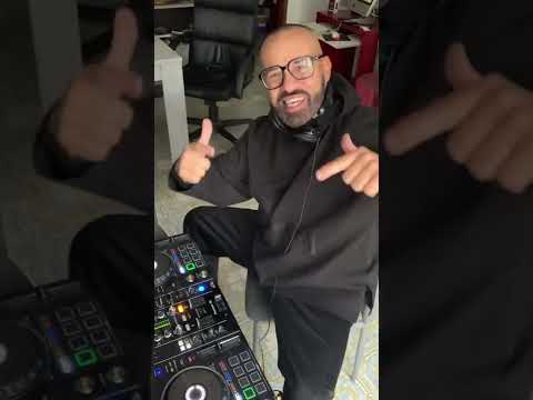 OLD SCHOOL RNB CLASSICS VOL 4 MIXED BY DJ MASTER FREEZ