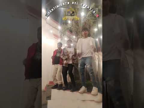 A UN TRAGITO DE LLAMARTE 🥀