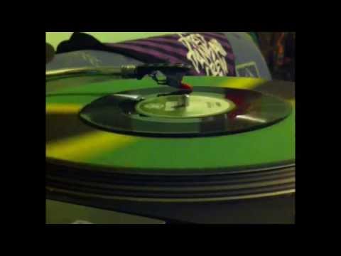 Benjamin "Rich get richer" DREADRIVE muzik/prod. + Dub.