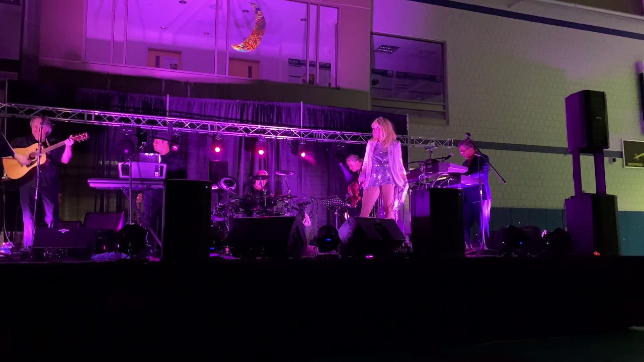 Promotional video thumbnail 5 for Lady Niki