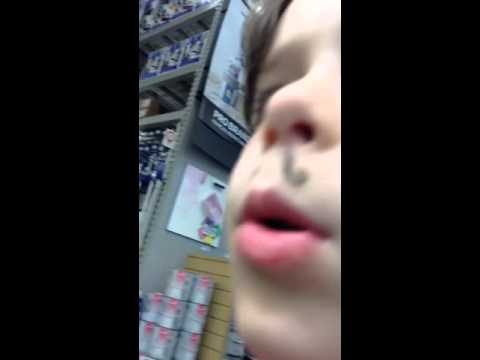 Logan Zimmer sings Arcenciel- "Rainbow" in french