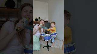Новый уровень шума в нашей квартире 😂🥁 #familyvlog #буднисмалышом #vlog #сребенком #дети