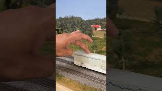 ScaleTrains.com Massive Trinity 82’ Reefers 🚂 Patched & Improved HO Scale