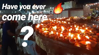 preview picture of video 'HAVE YOU EVER COME HERE?? | EXPLORING PEHOWA SARASWATI MATA TEMPLE'S NIGHT LIFE...'