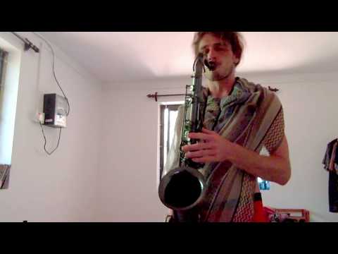 Trying to play Segah Saz Semai on my Tenor sax