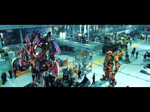 Transformers 3 - Dark of the Moon - Official Trailer #1 [HD]