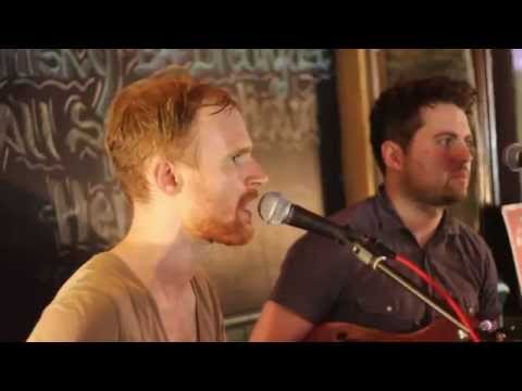 Party Pilots / Tommy Sings Acoustic Musicians for Hire in London