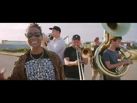 MOOP MAMA × ÄLICE - Bin Da (official video)