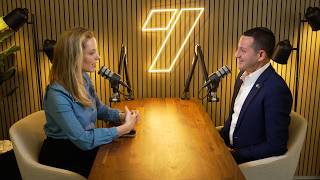 מהחזרה בתשובה למינוי בבני עקיבא ולכנסת: המסע של ח"כ אוהד טל (חדשות ערוץ 7) - התמונה מוצגת ישירות מתוך אתר האינטרנט יוטיוב. זכויות היוצרים בתמונה שייכות ליוצרה. קישור קרדיט למקור התוכן נמצא בתוך דף הסרטון