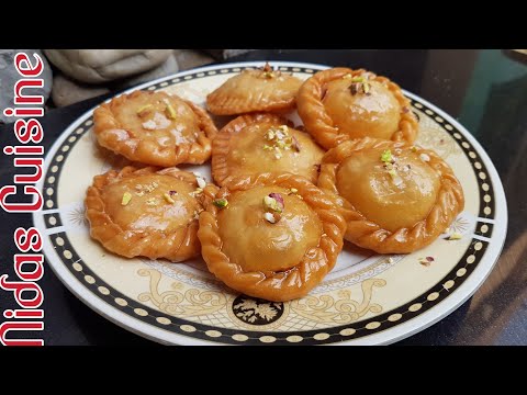 Sweet Round Gujiya Recipe - Nida's Cuisine - Chashni Wali Gujiya - Eid Special Sweet Recipe