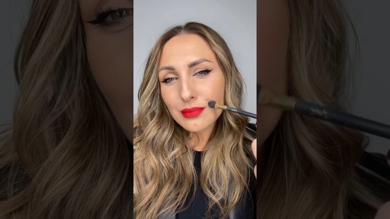 YVES SAINT LAURENT - 5 WAYS TO USING TOUCHE ECLAT