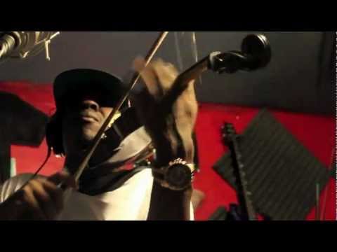 SKRILLEX AND NERO VIOLIN SMASH! - The Mad Violinist goes in on Promises!