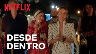 Emily en París (EN ESPAÑOL) | En el set de la temporada 2 Trailer