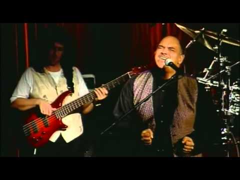 Lee Ritenour & Phil Perry - It might be you (Live)