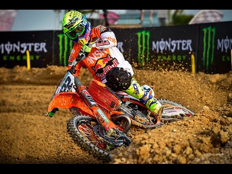 2017 MXGP of Qatar: 8 time World Champion Antonio Cairoli is back #DontCrackunderPressure